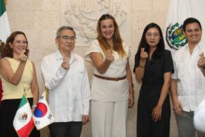 Cecilia Patrón recibe al embajador de Corea del Sur