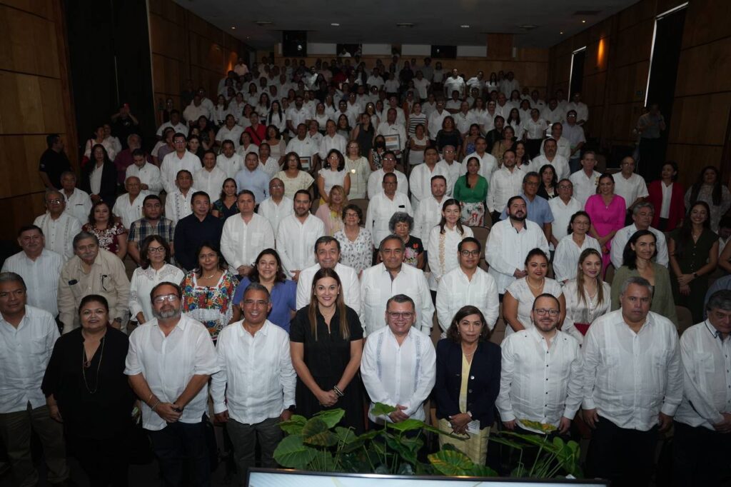 Cecilia destaca solidez democrática del IEPAC en su aniversario