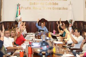 Cecilia Patrón fortalece incentivos al pago del predial