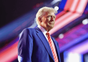 Trump minimiza el T-MEC y apuesta por autos hechos en EE.UU.