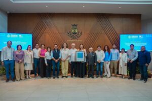 Cecilia Patrón asume presidencia educativa ante Unesco