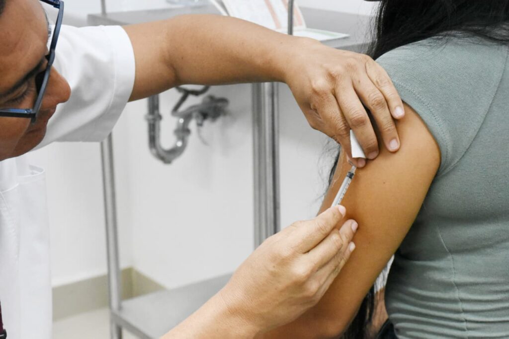 Invitan a protegerse contra el sarampión