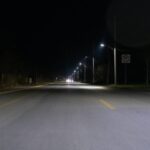 Instalan 55 luminarias en vía Cholul-Sitpach