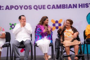 DIF Yucatán entrega apoyos a población vulnerable