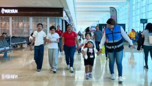 Ayuntamiento lleva experiencias únicas a niñas y jóvenes