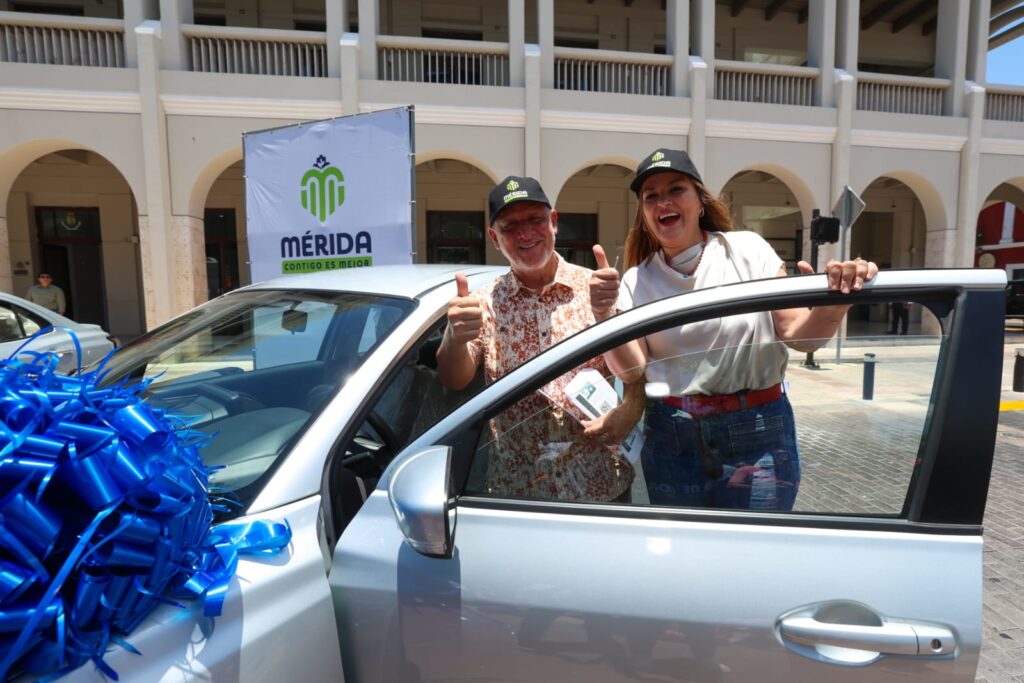 Cecilia destaca confianza ciudadana en predial