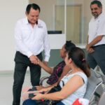 Díaz Mena revisa atención en nuevo hospital