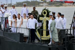 Yucatán rinde homenaje a marinos caídos