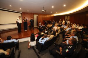 Policía de Mérida se prepara contra fraudes