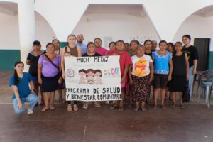 DIF Yucatán beneficia a 30 grupos comunitarios