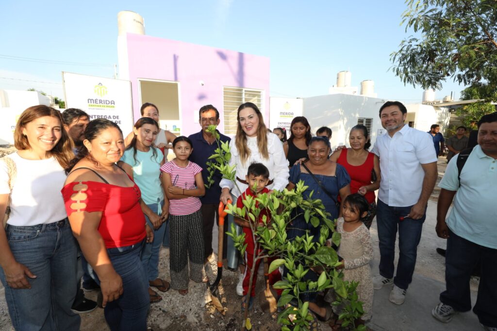 Cecilia Patrón invierte en viviendas para damnificados