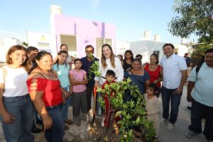 Cecilia Patrón invierte en viviendas para damnificados