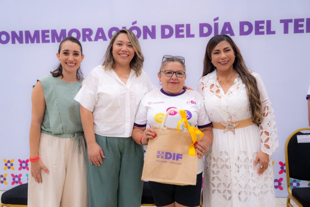 DIF Yucatán distingue a 144 terapeutas