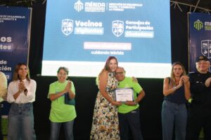 Cecilia Patrón fortalece la paz en Mérida