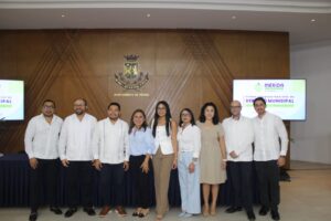 Cecilia Patrón impulsa profesionalización municipal