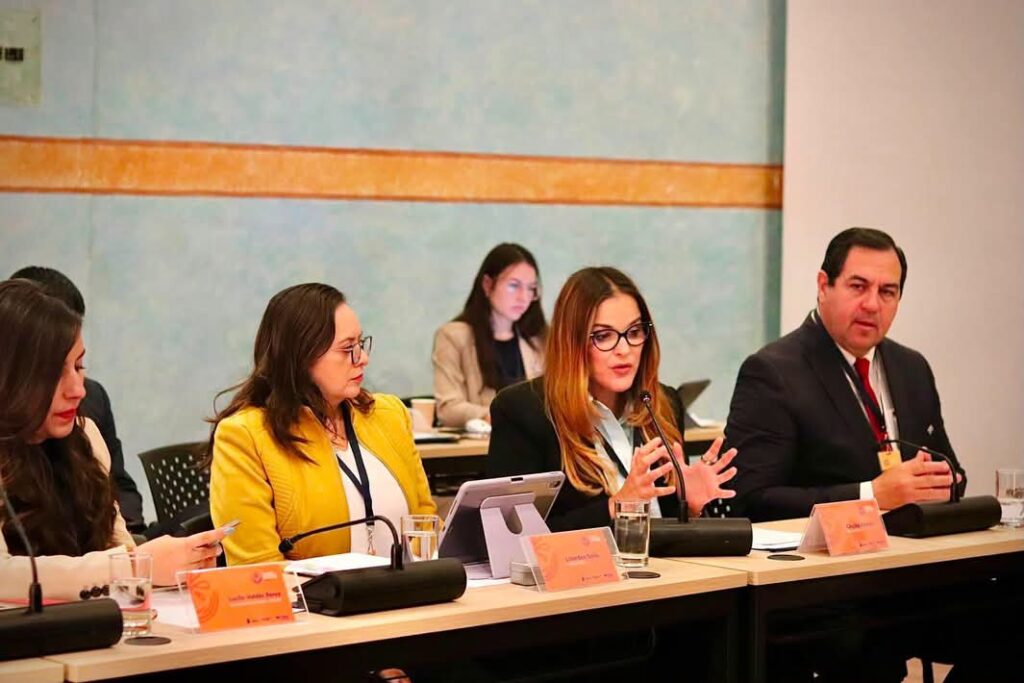 Cecilia Patrón lleva a Mérida a CIDEU