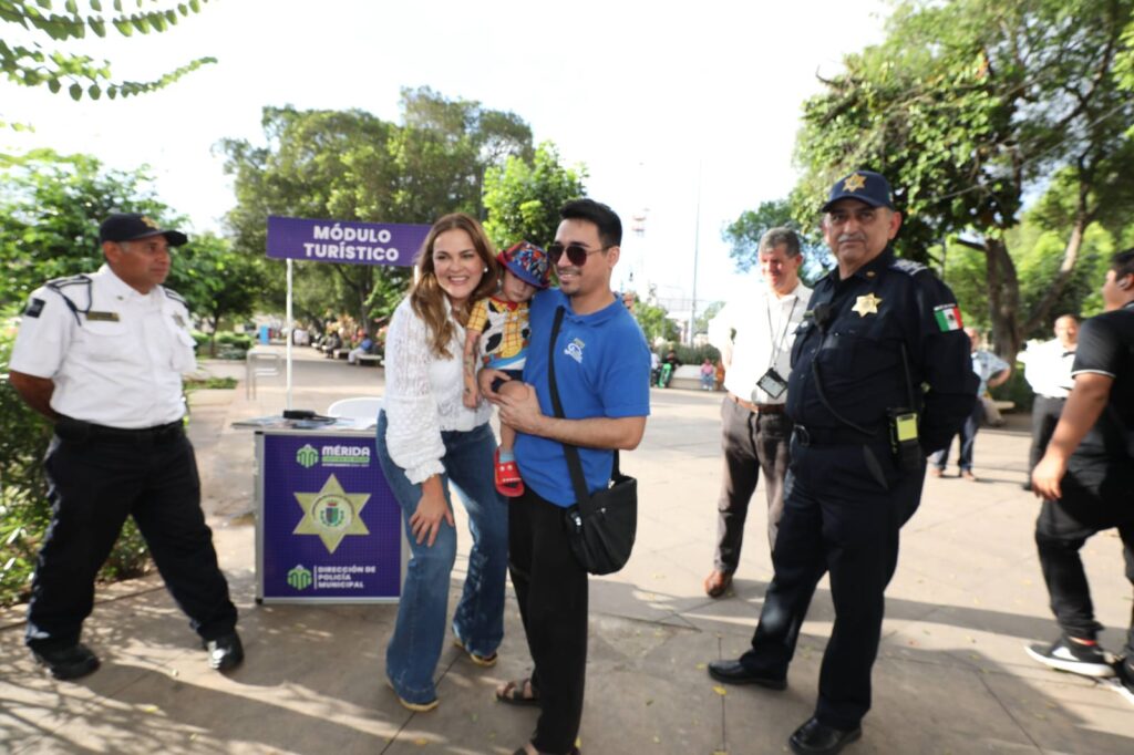 Cecilia Patrón protege a familias y visitantes
