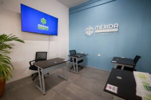 Cecilia Patrón impulsa renovación del Lucas de Gálvez