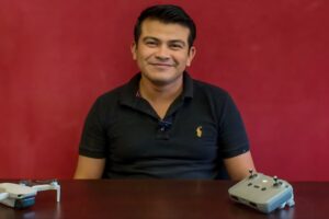 Icatey prepara a jóvenes para pilotar drones