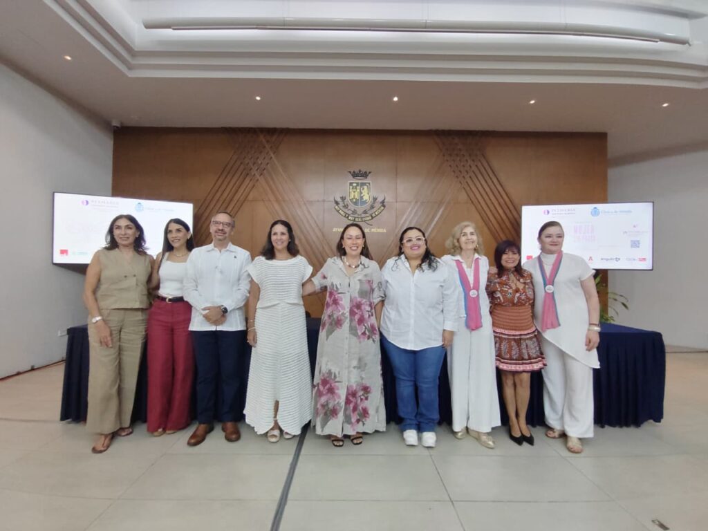 Cecilia Patrón acompaña a mujeres hacia una vida plena