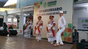 Cecilia Patrón fortalece el mercado más emblemático de Mérida