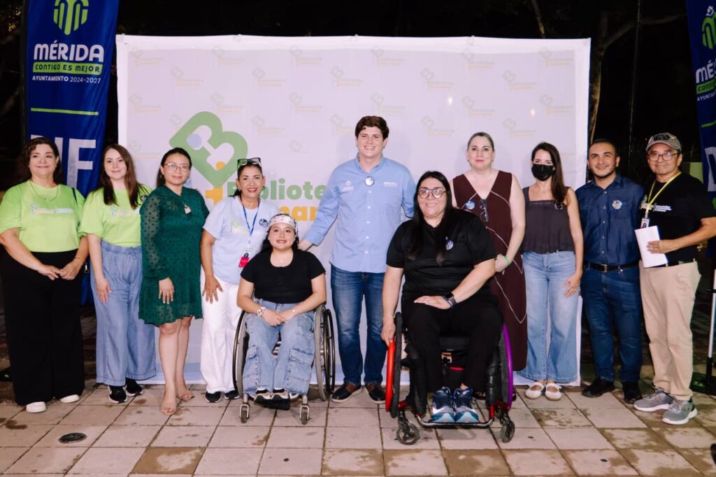 DIF Mérida promueve inclusión escuchando historias reales