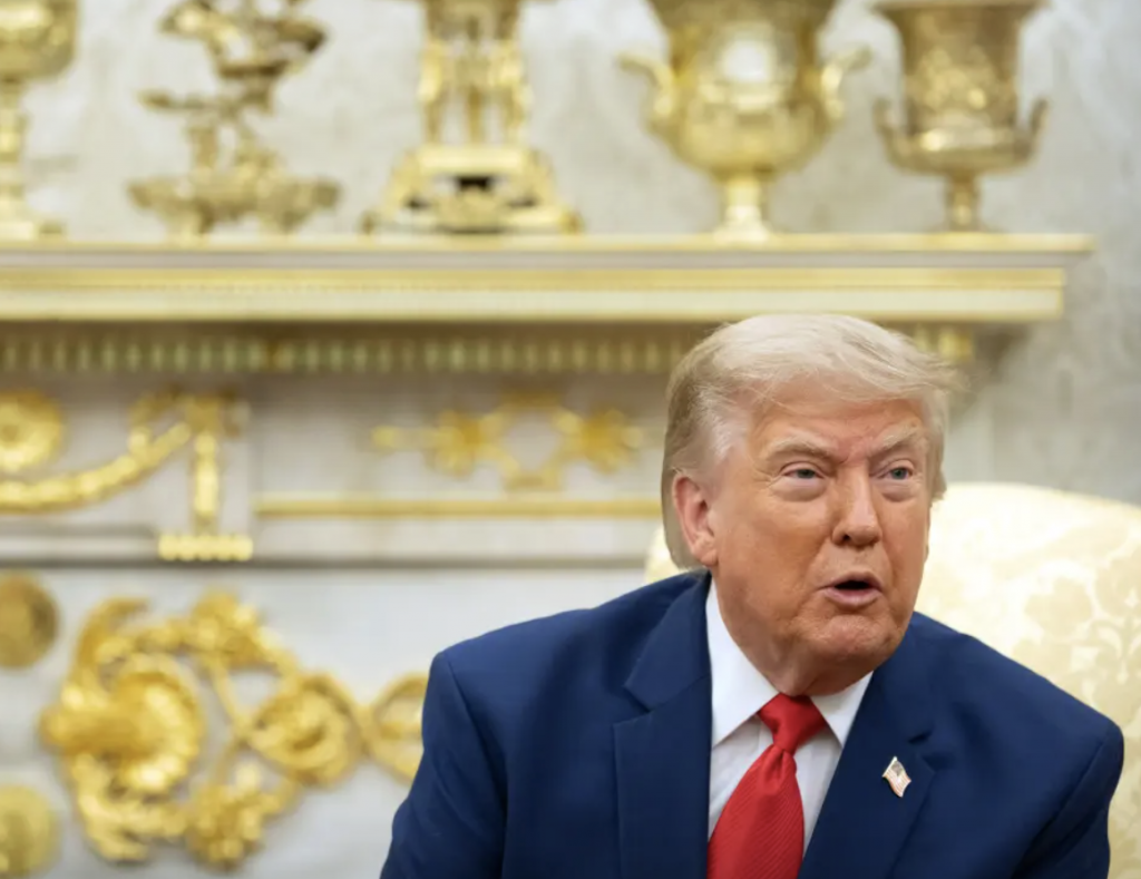 Trump suma a 57 multimillonarios a su administración