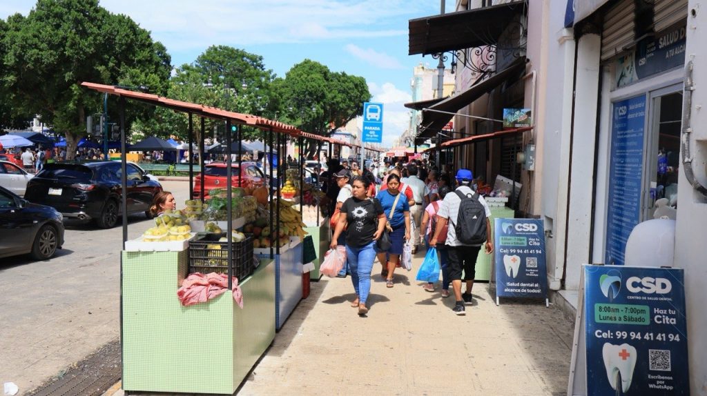 Ayuntamiento de Mérida mejora la movilidad peatonal en el Centro