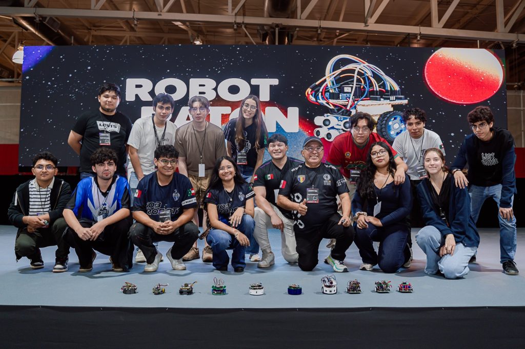 Yucatán premia la creatividad y el talento de jóvenes en robótica